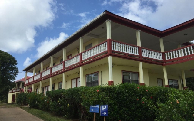 hotel sunrise -corn island-