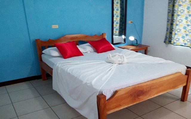 hostal miraflores -Hoteles Ometepe-