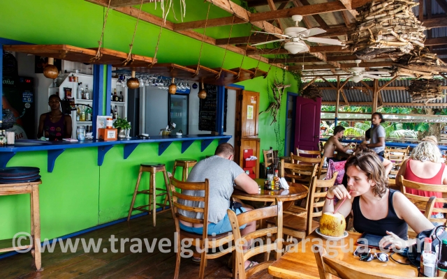 cafe desideri -little corn island-