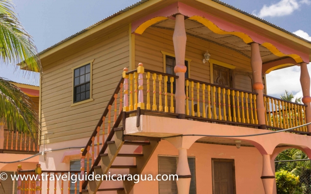 hotel morgan -corn island-