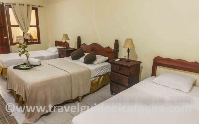 hotel santiago e los caballeros