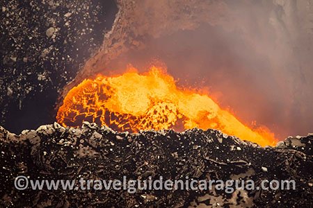 lava volcan masaya